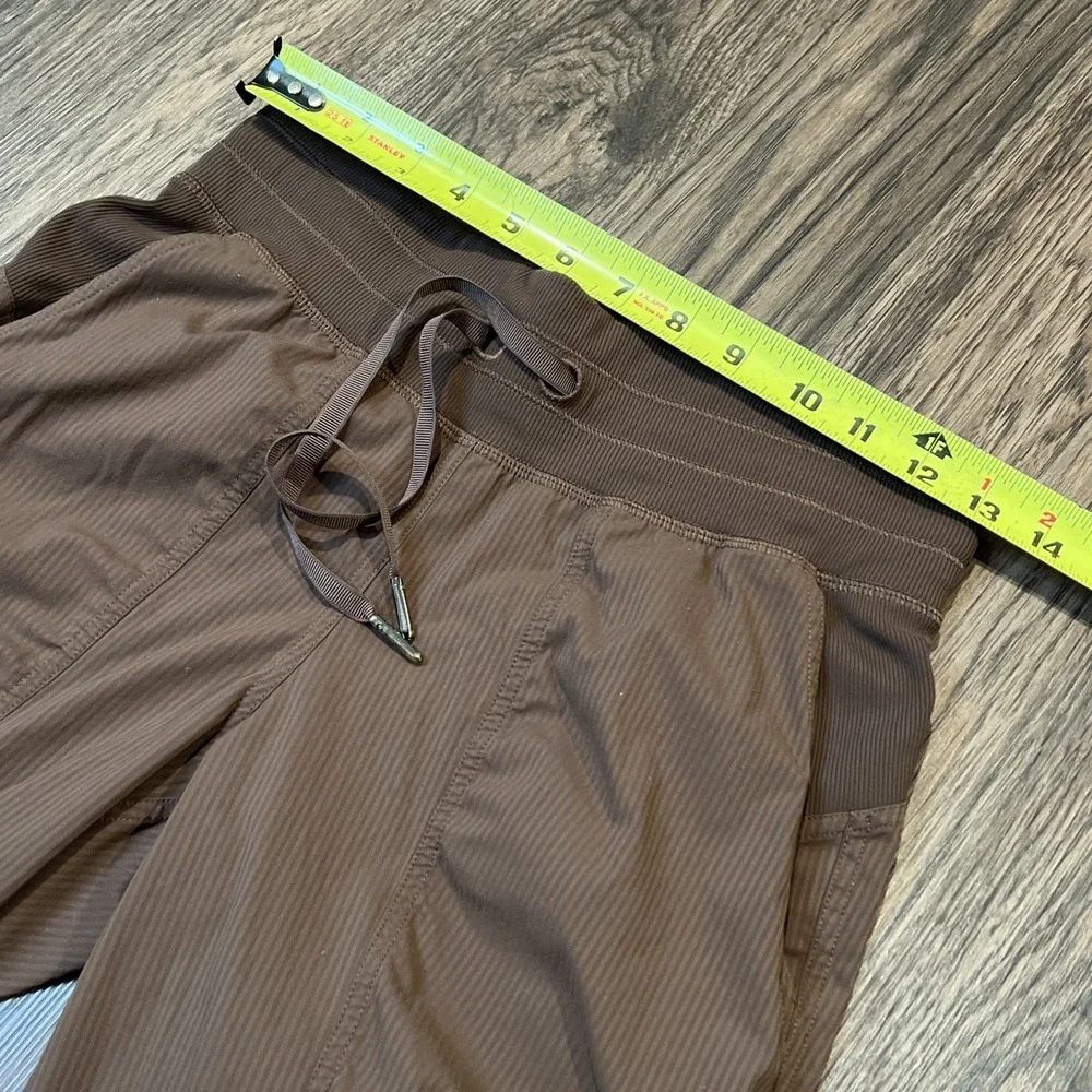Lululemon Dance Studio Jogger Color Roasted Brown Size 4